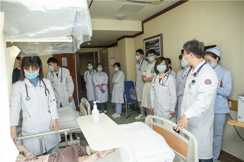 5fa112c10ce73.jpg 5fa112c10ce73.jpg