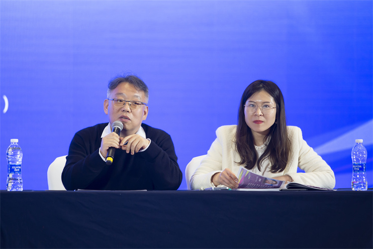 61cd63a098061.jpg 61cd63a098061.jpg