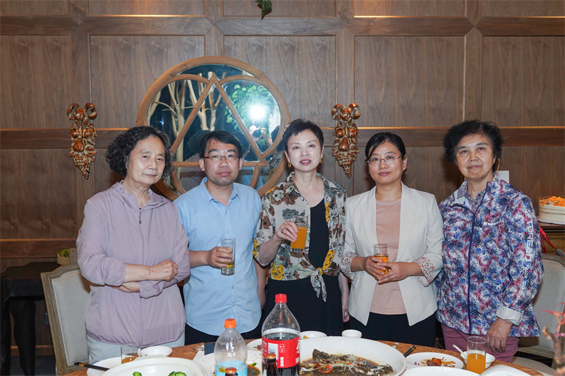 63412129e808f.jpg 63412129e808f.jpg