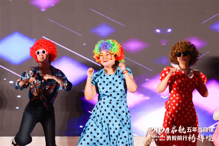 65a5e1cd1cfcf.jpg 65a5e1cd1cfcf.jpg