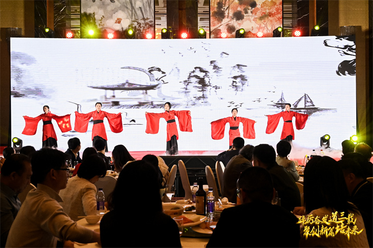 65b9f73403e86.jpg 65b9f73403e86.jpg