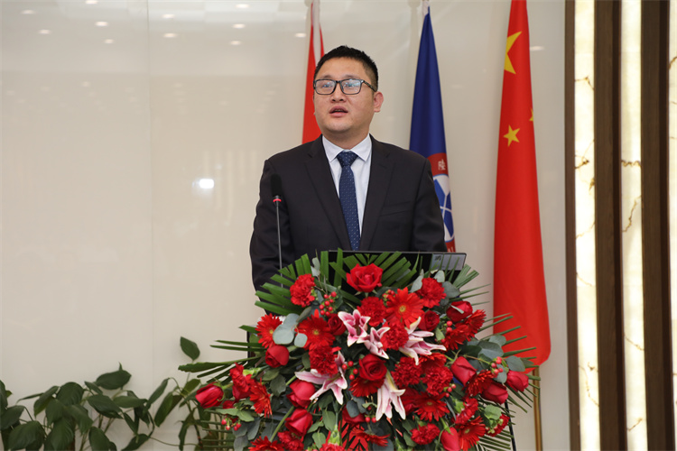 65b9feb891848.jpg 65b9feb891848.jpg