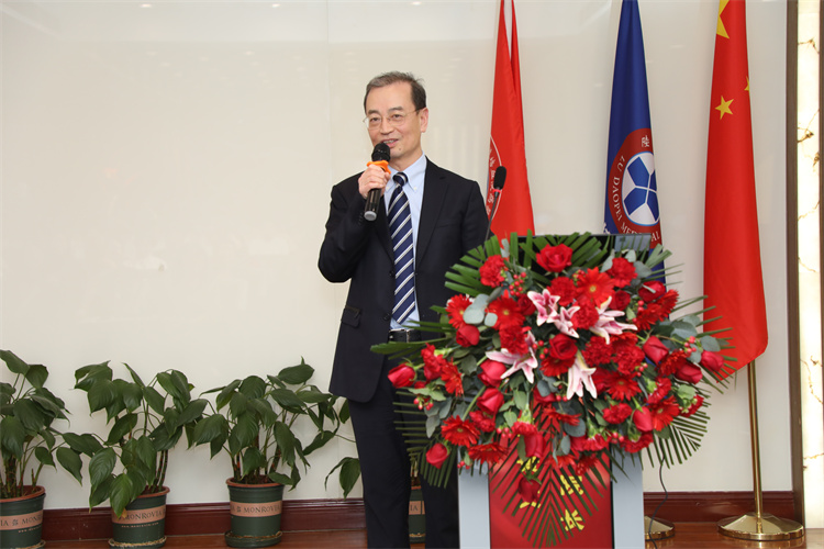 65b9fec6804f5.jpg 65b9fec6804f5.jpg