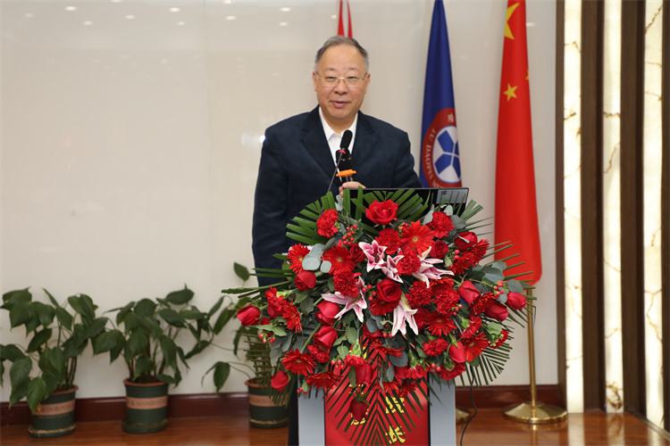 65b9fece0e548.jpg 65b9fece0e548.jpg