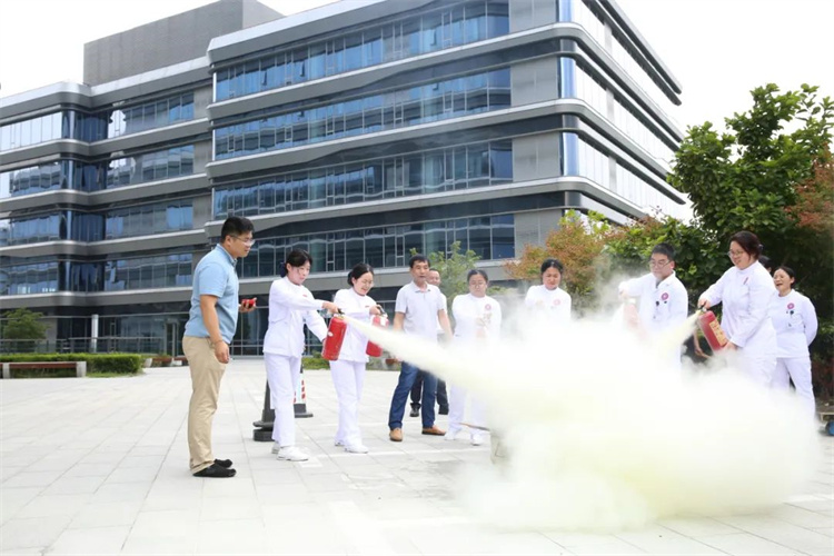 66d80802e086a.jpg 66d80802e086a.jpg