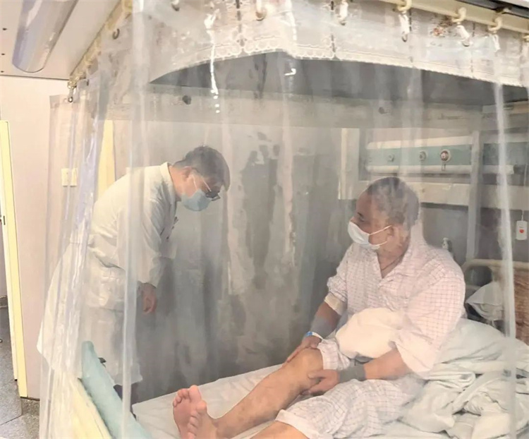 683037bb06156.jpg 683037bb06156.jpg