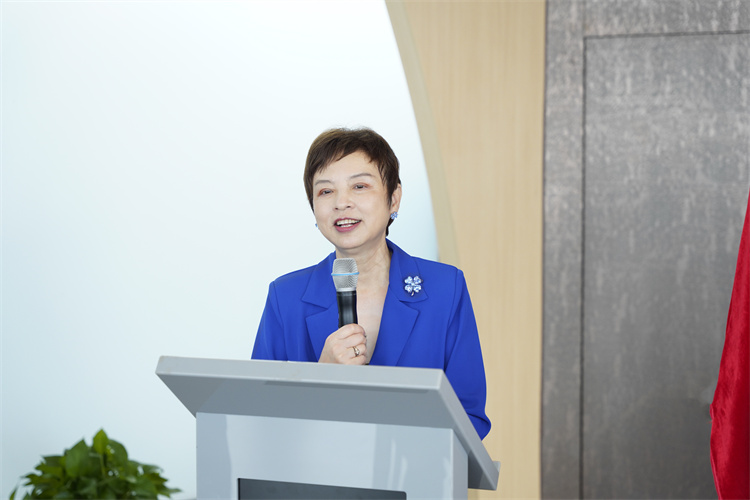 68b6aad2a0f61.jpg 68b6aad2a0f61.jpg